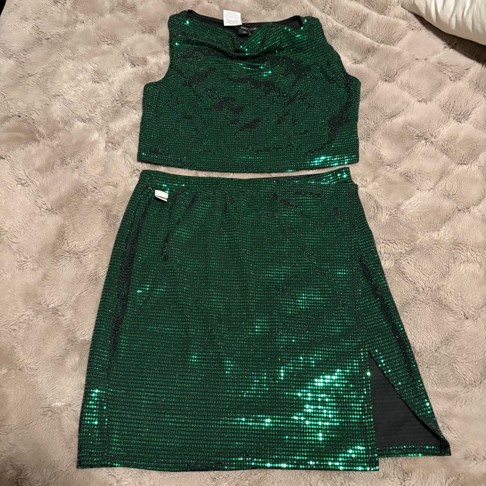 Sincerely Jules Green Sequin Crop Set
